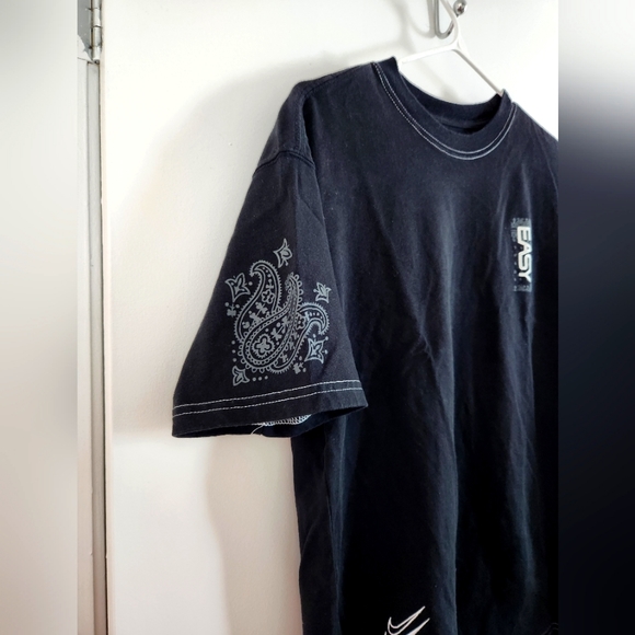 Nike Tee - Men's Loose fit tee, size M - Picture 3 of 4